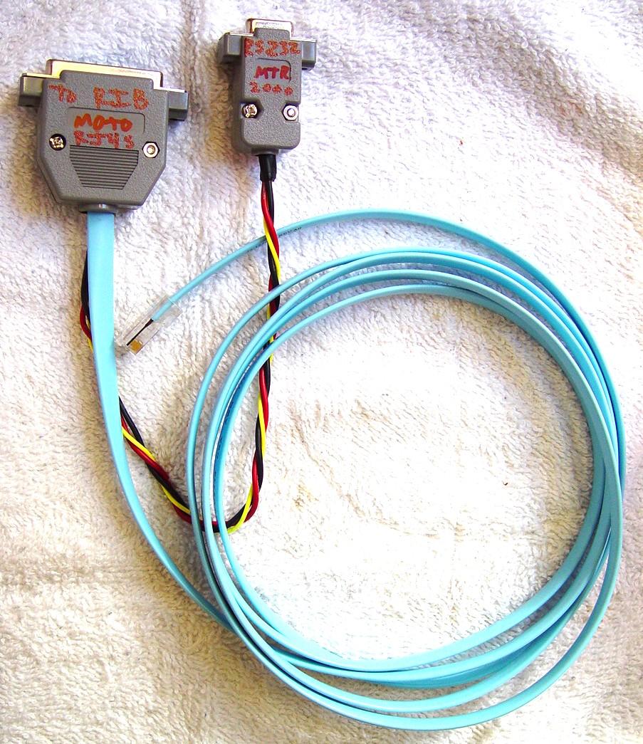 http://www.repeater-builder.com/motorola/mtr2k/prgmg-cable/actual-cable.jpg