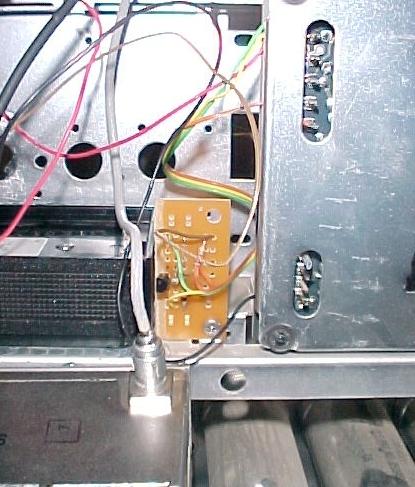 level-shifter.jpg (154372 bytes)