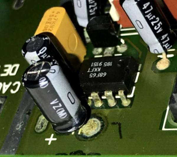uniboard-caps/other-leaky-cap1.jpg
