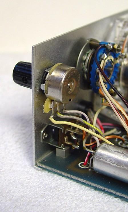 stac-rcvr-svc-pix/behind.jpg